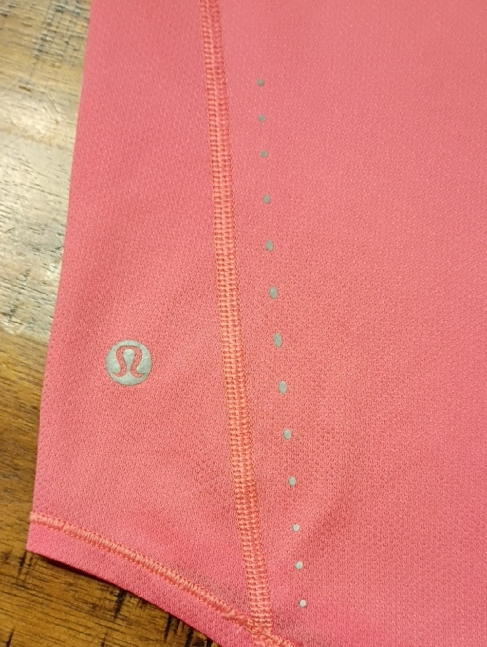 lululemon athletica coral short sleeve crew tee - Picture 3 of 4